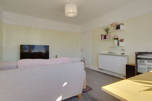 Lounge/Diner- click for photo gallery